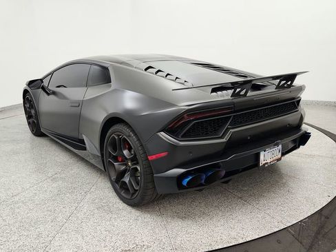 Used 2018 Lamborghini Huracan LP 580-2 image 13