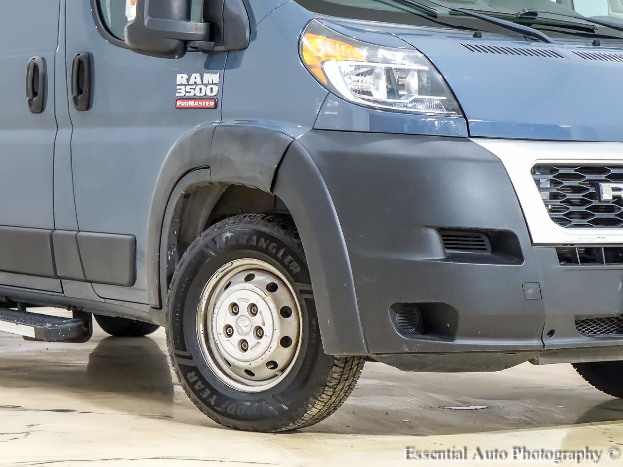 Used 2019 RAM ProMaster 3500 FWD image 3