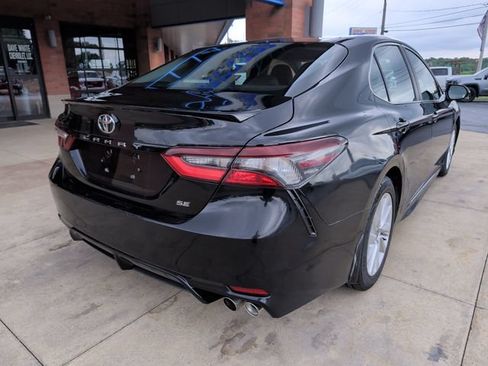 Used 2024 Toyota Camry SE FWD image 8