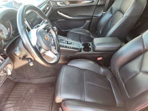 Used 2020 Porsche Macan S image 15