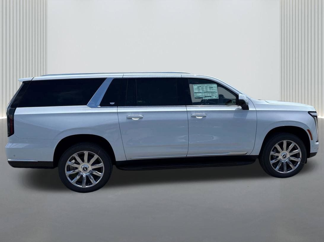 New 2026 Cadillac Escalade ESV 4WD image 4