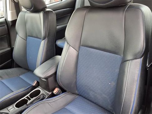 Used 2019 Toyota Corolla SE image 7