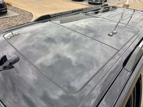 Used 2024 Ford Expedition Max Limited image 9