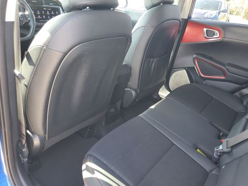 Used 2022 Kia Soul Turbo image 28