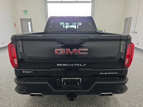Used 2022 GMC Sierra 1500 Denali w/ Denali Reserve Package image 4