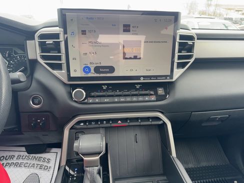 Used 2022 Toyota Tundra Limited image 3