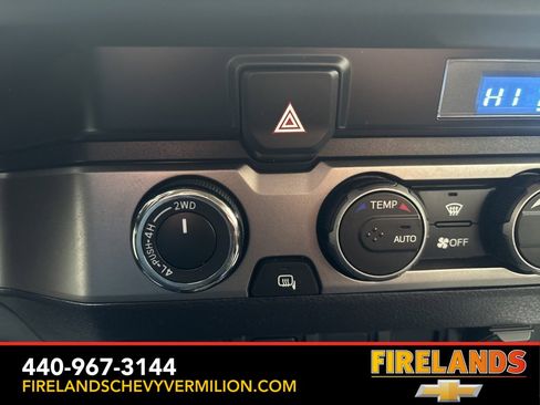 Used 2022 Toyota Tacoma SR image 18