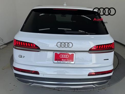 Used 2023 Audi Q7 3.0T Premium w/ Convenience Package AWD/4WD image 35