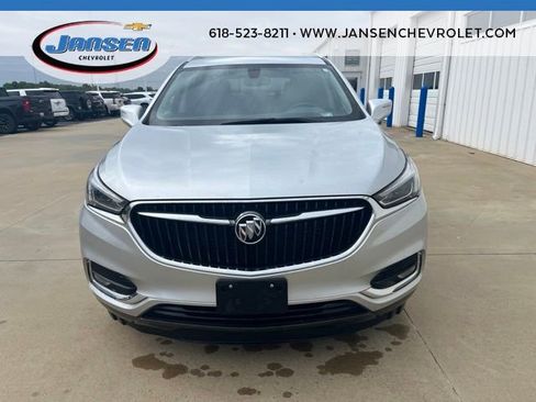 Used 2020 Buick Enclave Essence w/ Trailering Package, 5000 lbs. FWD image 2