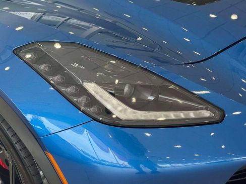 Used 2016 Chevrolet Corvette Z06 w/ Z07 Performance Package RWD image 9