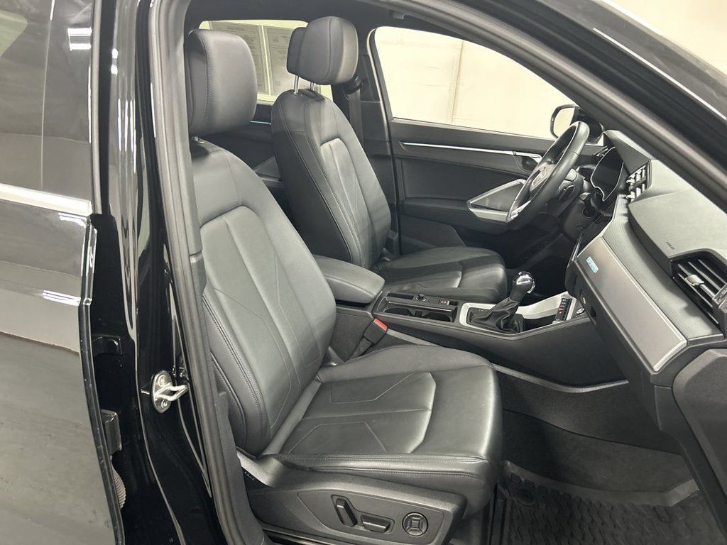 Used 2022 Audi Q3 2.0T Premium Plus AWD/4WD image 23