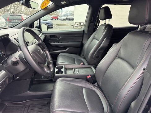 Used 2023 Honda Odyssey Sport image 23