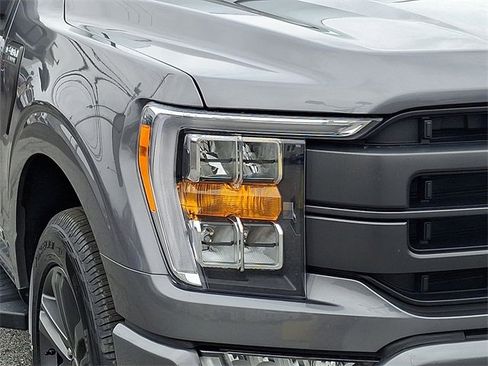 Used 2023 Ford F150 Lariat image 9