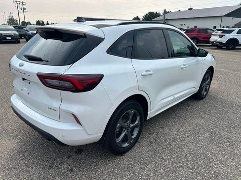 Used 2024 Ford Escape ST-Line w/ Tech Pack #1 AWD/4WD image 7