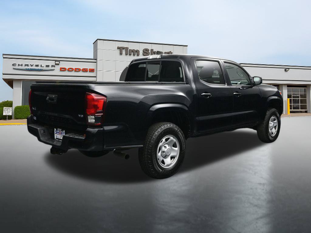 Used 2022 Toyota Tacoma SR AWD/4WD image 5