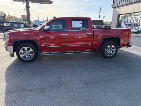 Used 2014 GMC Sierra 1500 SLT w/ SLT Crew Cab Value Package AWD/4WD image 3