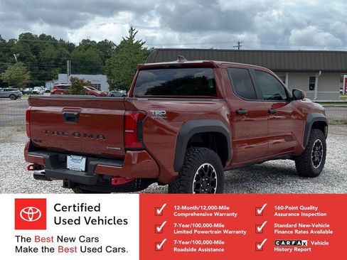 Certified 2025 Toyota Tacoma TRD Off-Road AWD/4WD image 3