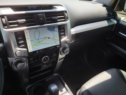 Used 2024 Toyota 4Runner SR5 Premium w/ Moonroof Package RWD image 27