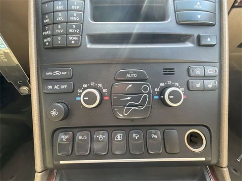 Used 2014 Volvo XC90 3.2 image 17