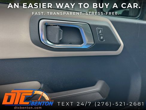 Used 2022 Ford Bronco Wildtrak AWD/4WD image 23