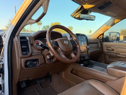 Used 2021 RAM 2500 Limited AWD/4WD image 12