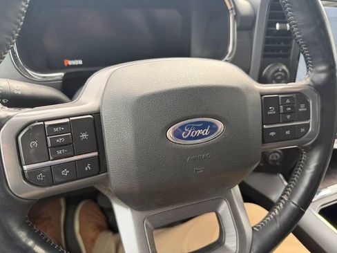 Used 2021 Ford F150 Lariat w/ Max Trailer Tow Package AWD/4WD image 18