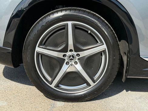 Used 2023 Mercedes-Benz EQS 580 4MATIC SUV image 16