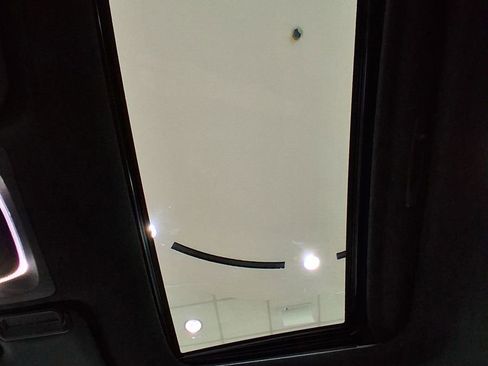 Used 2025 Toyota Corolla SE w/ SE Premium Package image 17