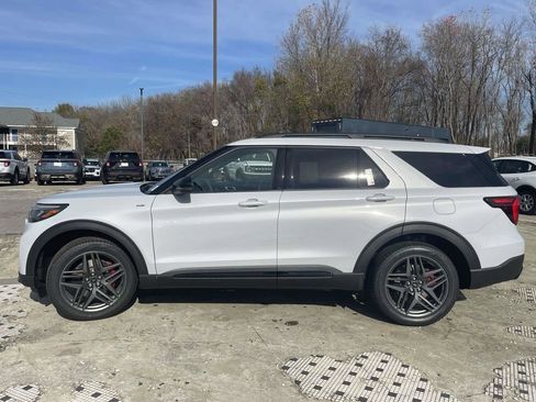 New 2026 Ford Explorer ST-Line w/ ST-Line Street Pack image 6