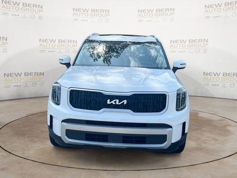 Used 2024 Kia Telluride EX FWD image 8