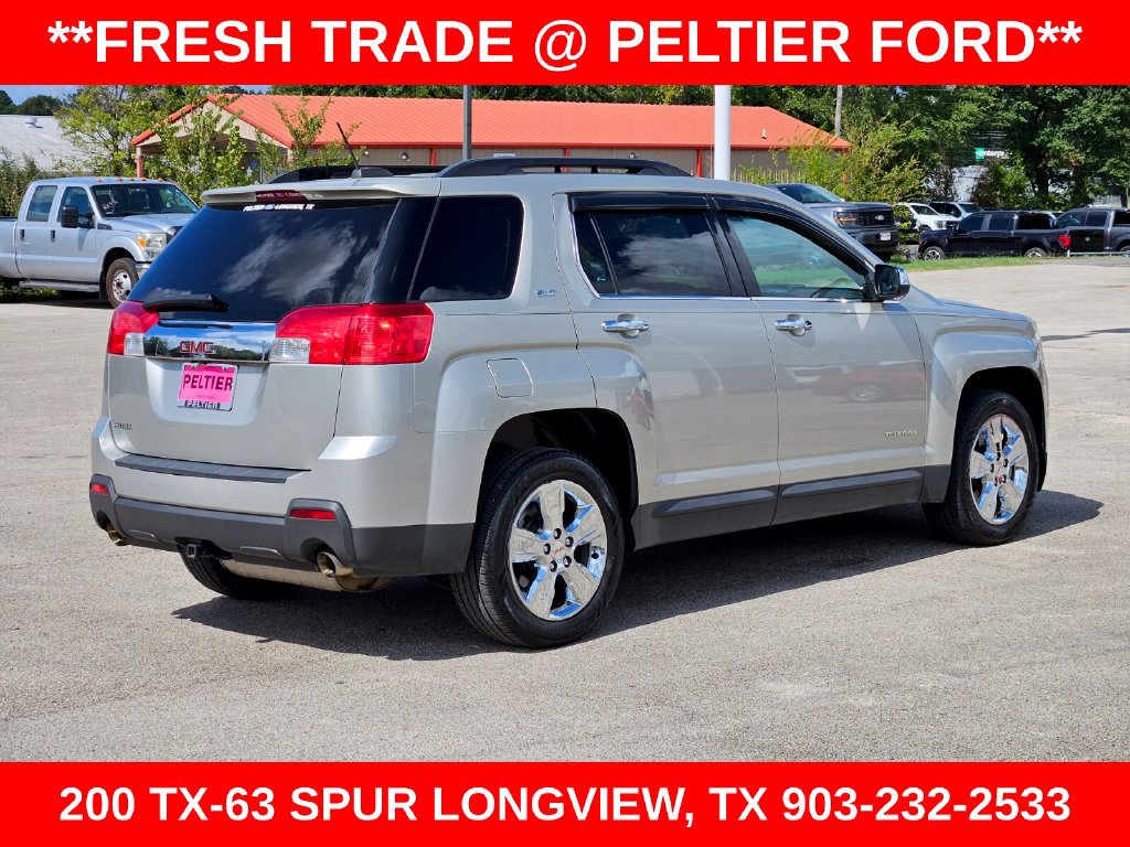 Used 2015 GMC Terrain SLT w/ Chrome Edition FWD image 4