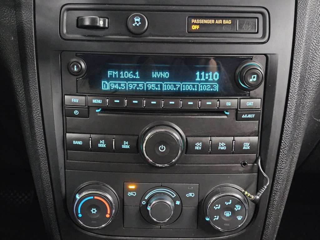 Used 2011 Chevrolet HHR LT FWD image 16