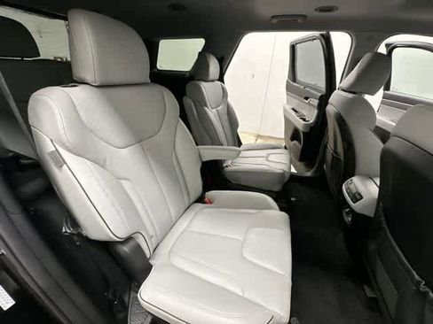 Used 2023 Hyundai Palisade SEL w/ Premium Package AWD/4WD image 27