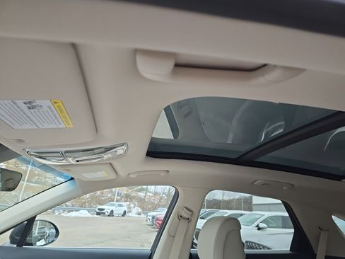 New 2026 Genesis GV70 2.5T Select image 12