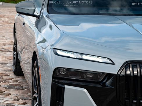 Used 2024 BMW 760i xDrive w/ Executive Package image 55