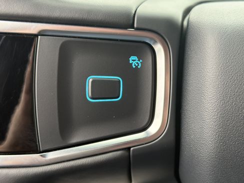 New 2026 Ford Expedition Tremor image 16