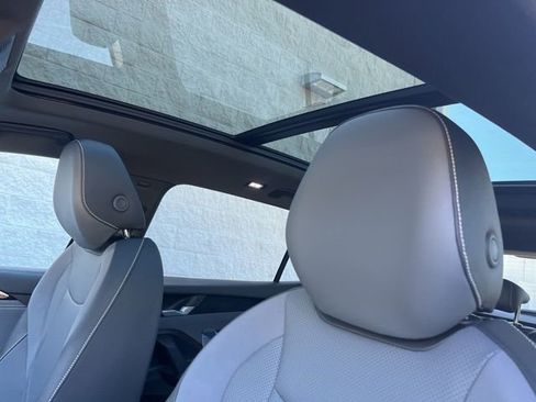 New 2026 Volkswagen Tiguan SE R-Line FWD image 30