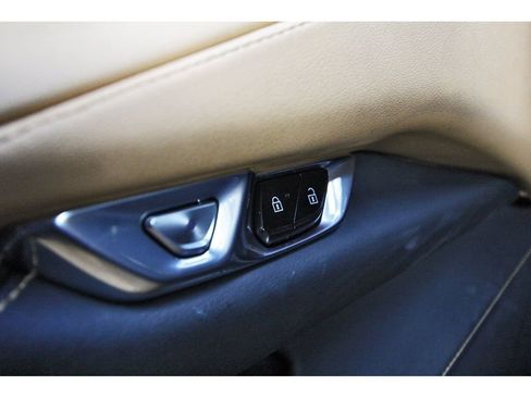 Used 2023 Chevrolet Corvette Stingray Preferred Cpe w/ Z51 Performance Package RWD image 18