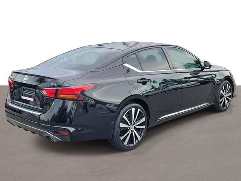 Used 2020 Nissan Altima 2.5 SR FWD image 4