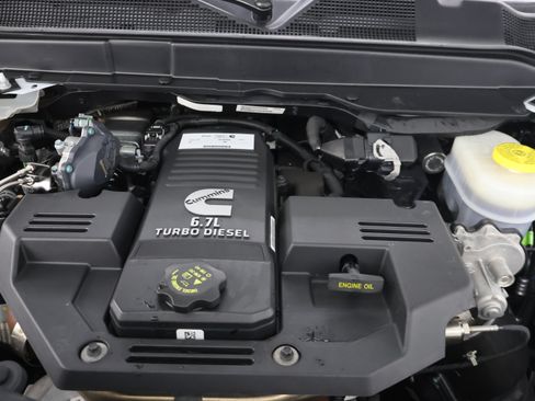 Used 2023 RAM 2500 Limited AWD/4WD image 24