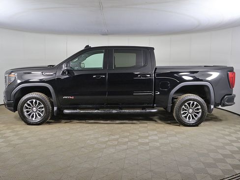Used 2023 GMC Sierra 1500 AT4 w/ Technology Package image 18