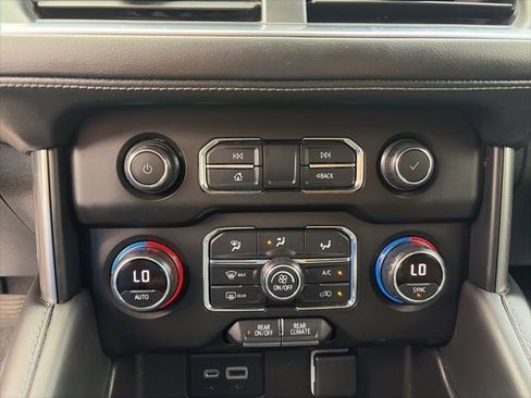 Used 2021 Chevrolet Tahoe LS AWD/4WD image 16