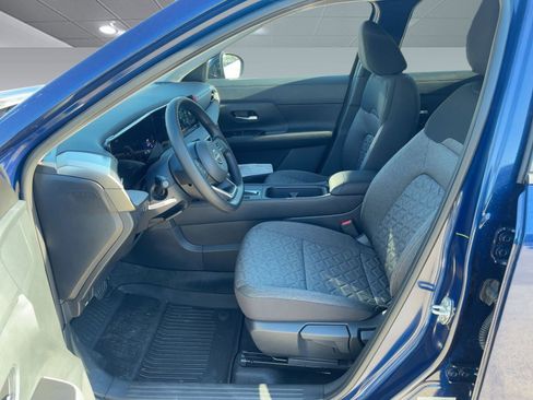 New 2026 Nissan Kicks SV image 5