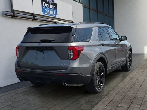 Certified 2024 Ford Explorer ST-Line w/ Class IV Trailer Tow Package AWD/4WD image 3