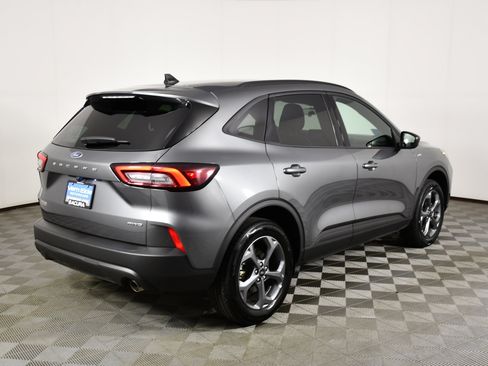 Used 2025 Ford Escape ST-Line AWD/4WD image 6