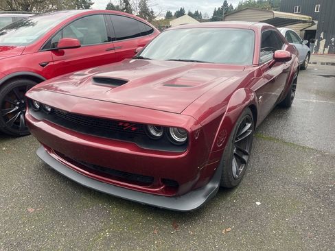 Used 2021 Dodge Challenger R/T Scat Pack image 3