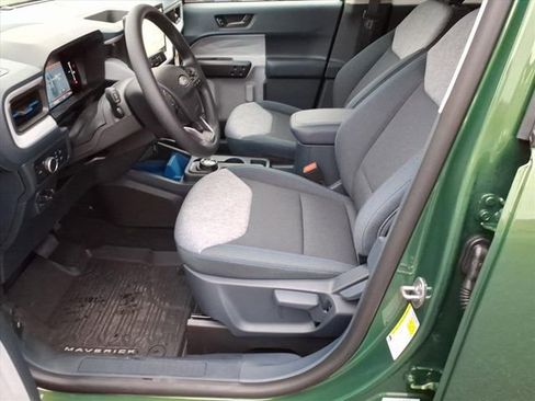 New 2025 Ford Maverick XLT w/ 4K Tow Package image 18