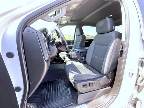 Used 2021 Chevrolet Silverado 1500 RST AWD/4WD image 10