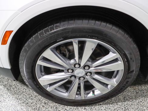 Used 2023 Cadillac XT5 Premium Luxury w/ Technology Package FWD image 11
