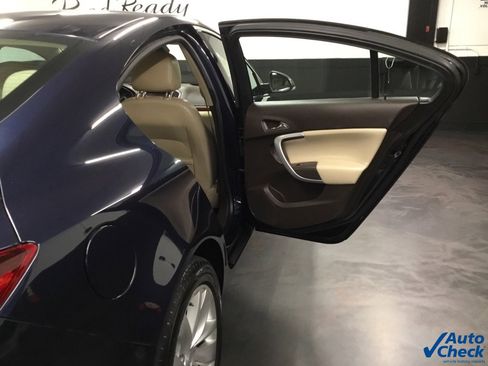 Used 2017 Buick Regal Premium w/ Driver Confidence Package #1 image 34